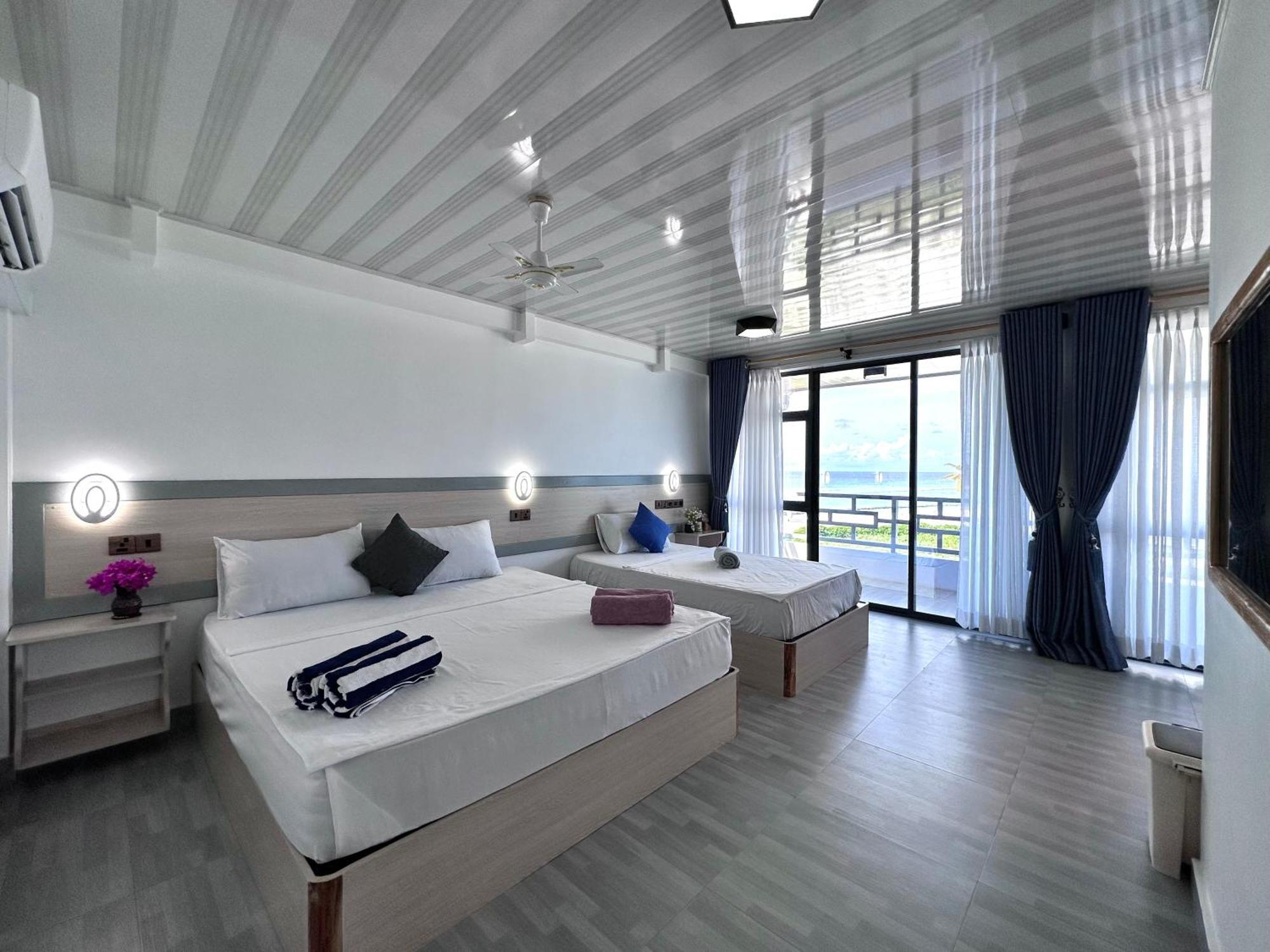 Hotel Galaxy Sunrise Sea View Fulidhoo Exteriér fotografie