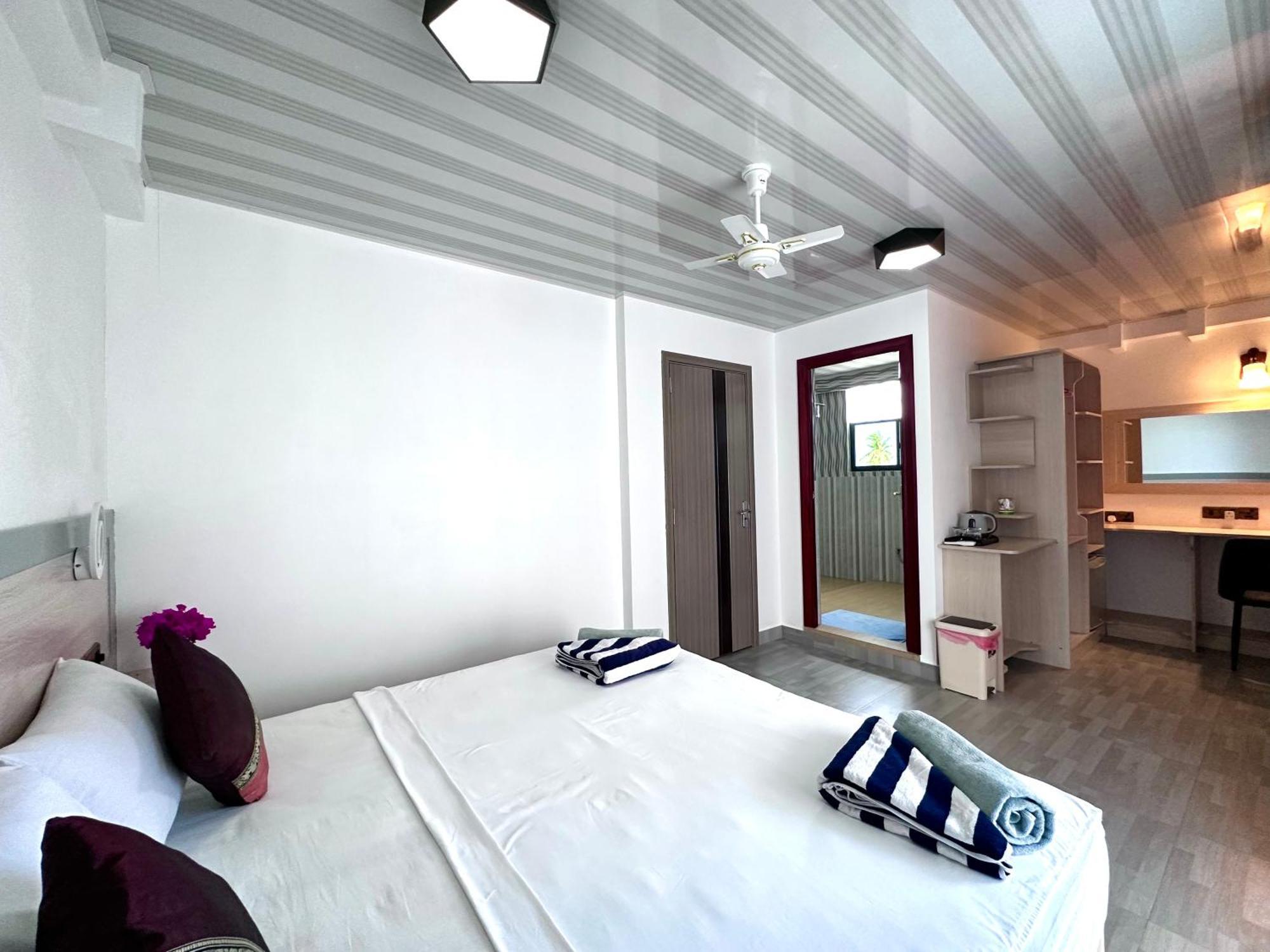 Hotel Galaxy Sunrise Sea View Fulidhoo Exteriér fotografie